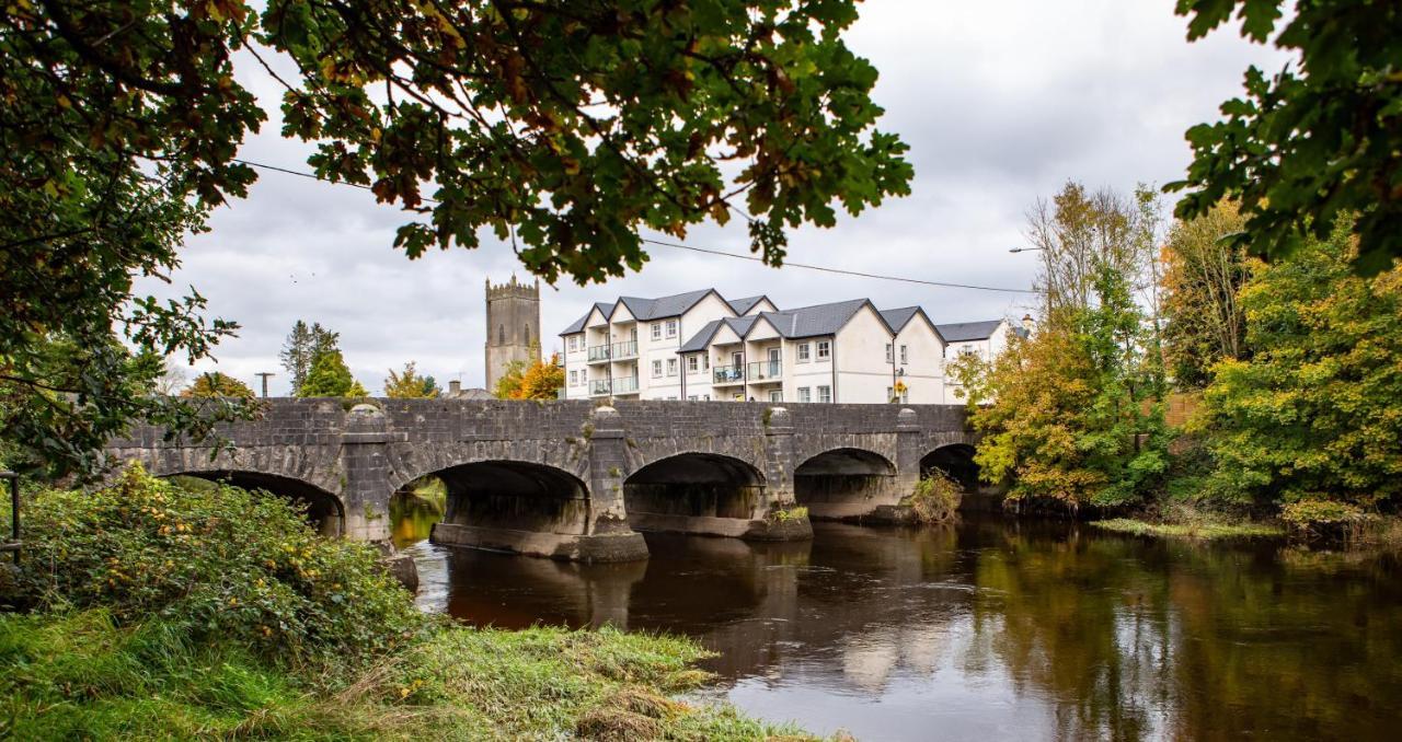 Stay Barrow Blueway - The Stables Monasterevin المظهر الخارجي الصورة